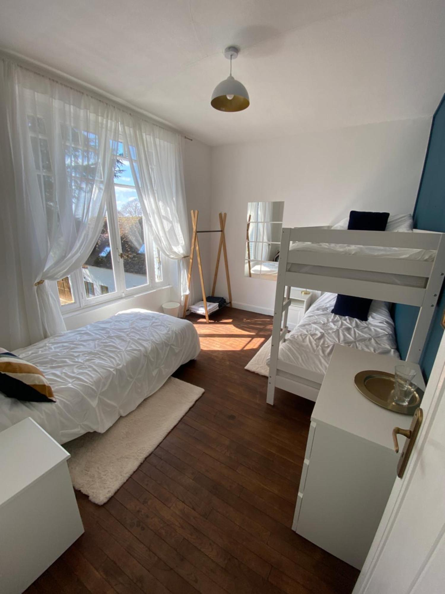 Maison De Montgibaud Esterno foto